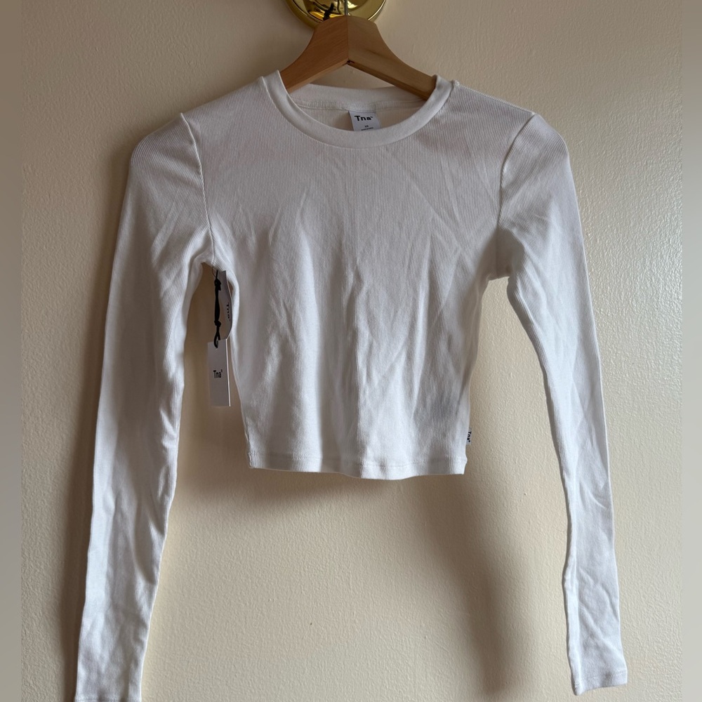 Aritzia Tna long sleeve